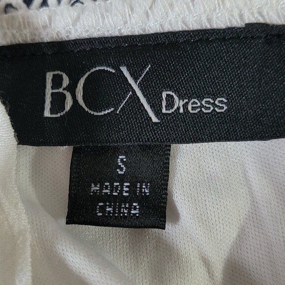 BCX Blue and White Ombre dress. Size Small. - Picture 7 of 8
